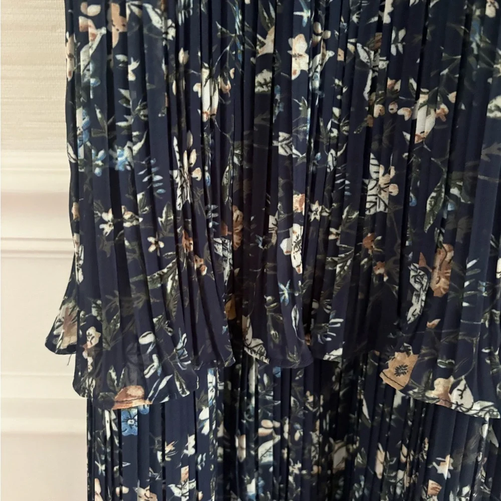 Lulu’s Floral V-Neck Navy Tiered Maxi Dress - 4